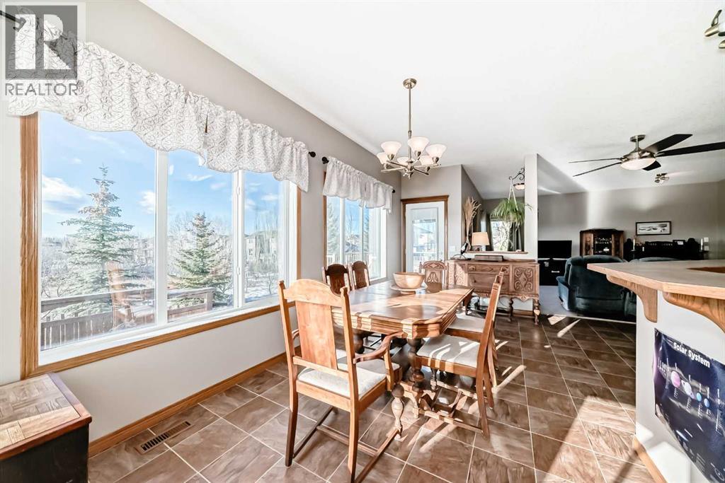 114 Royal Birkdale Crescent Nw, Calgary, Alberta  T3G 5R6 - Photo 14 - A2279052