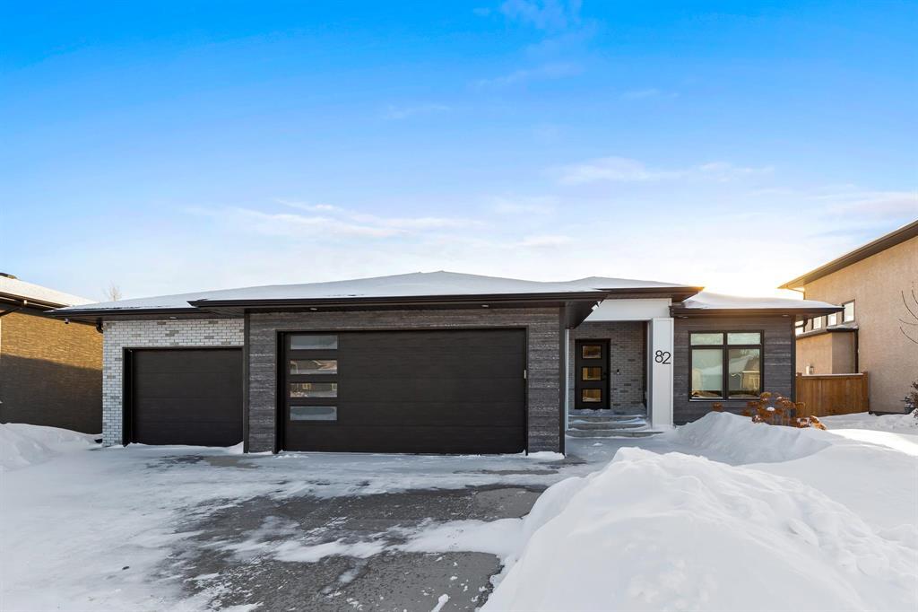 82 WYNDHAM ESTATE Drive, Steinbach, Manitoba
