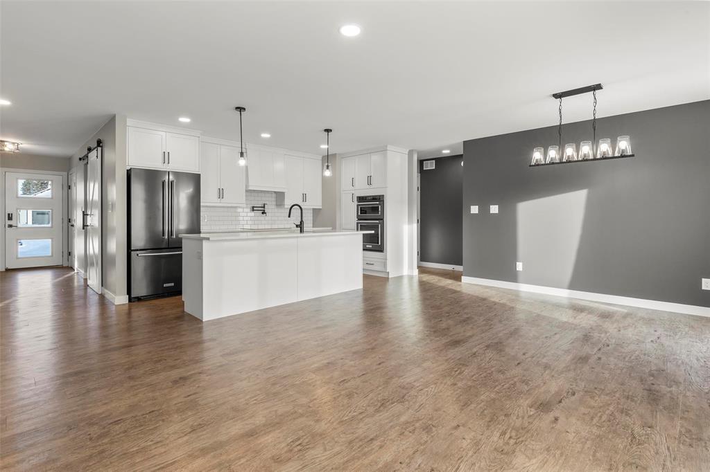 82 Wyndham Estate Drive, Steinbach, Manitoba  R5G 2K6 - Photo 9 - 202600495