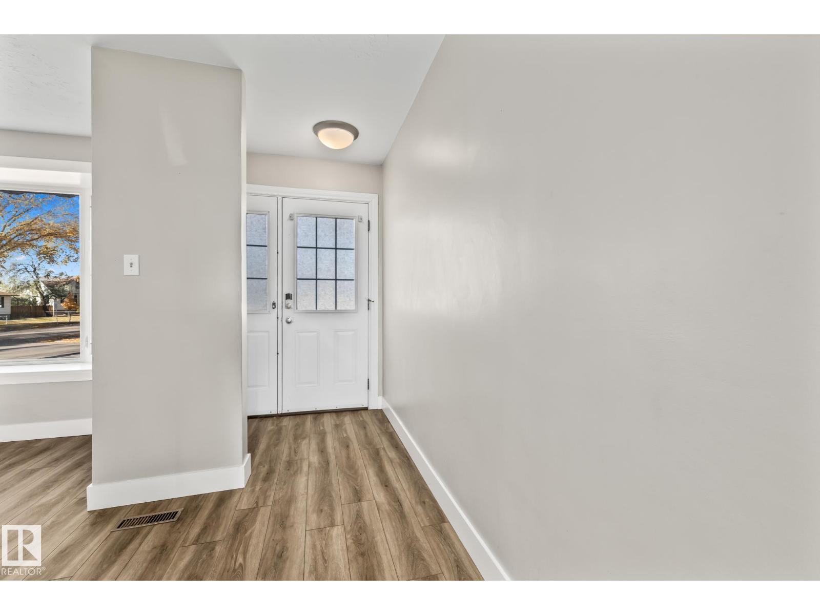 13311 Dovercourt Av Nw, Edmonton, Alberta  T5L 4E3 - Photo 11 - E4470872