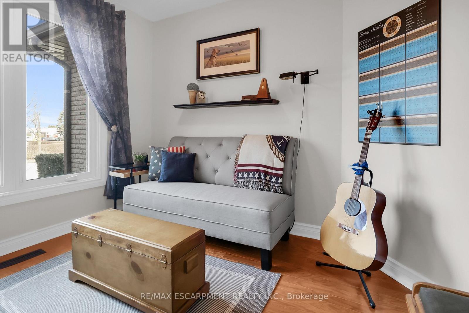 1 Shoreline Crescent, Grimsby, Ontario  L3M 5B1 - Photo 20 - X12724266