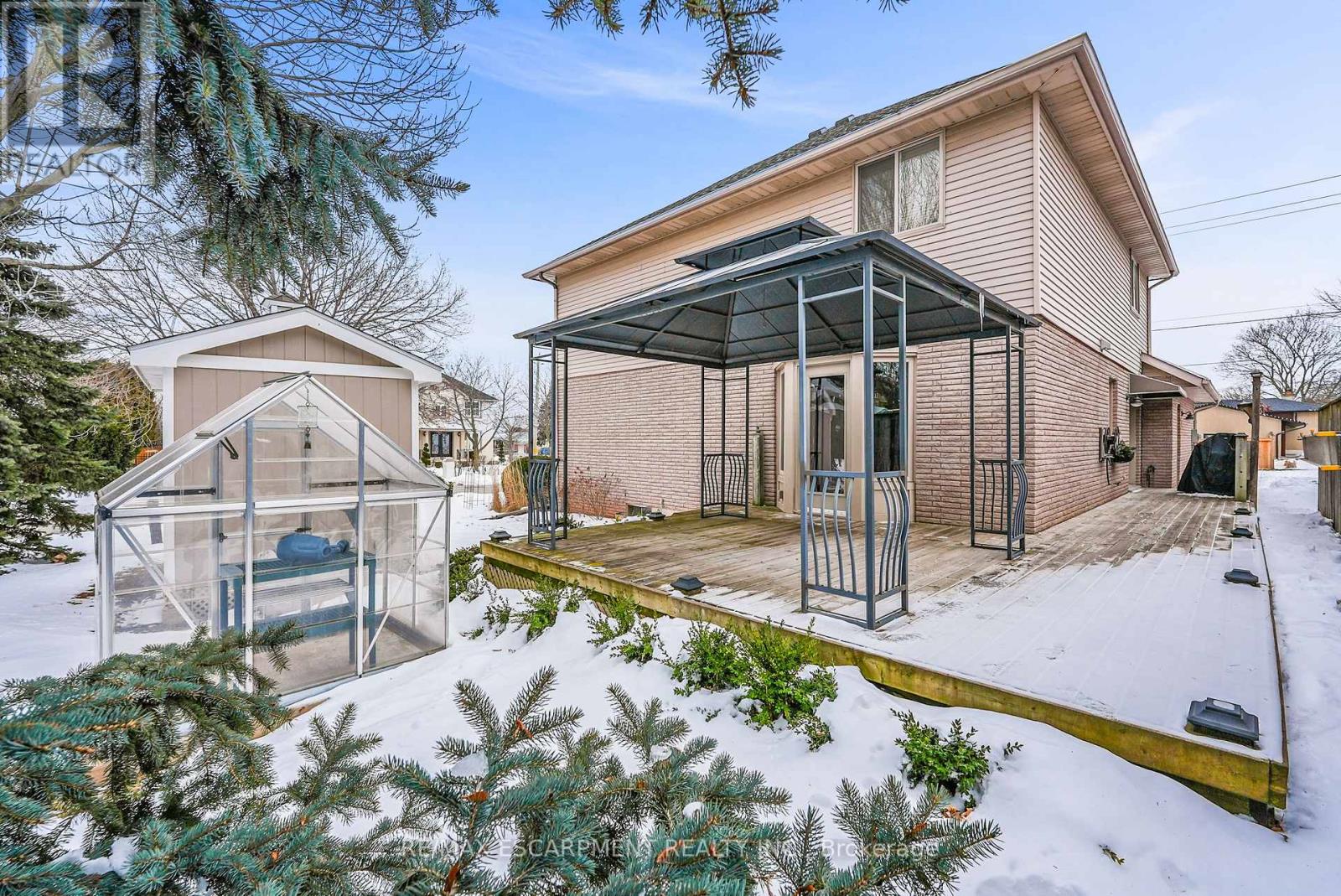 1 Shoreline Crescent, Grimsby, Ontario  L3M 5B1 - Photo 35 - X12724266