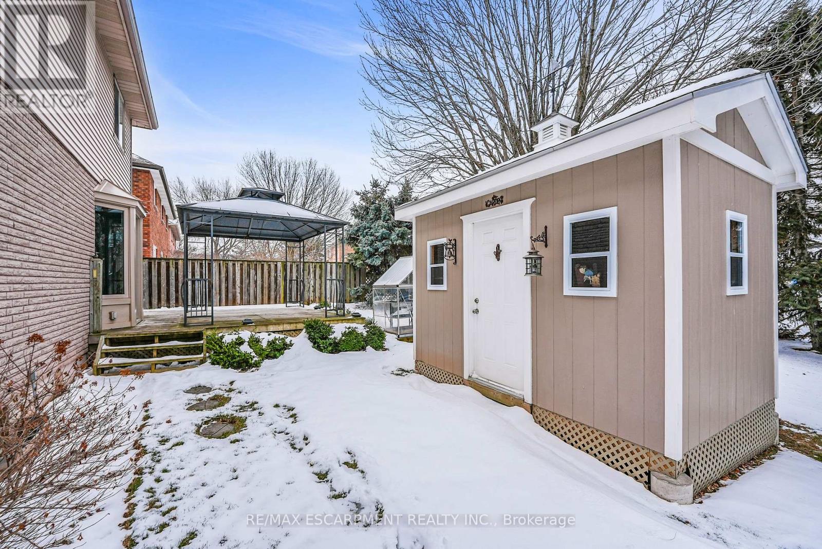 1 Shoreline Crescent, Grimsby, Ontario  L3M 5B1 - Photo 36 - X12724266