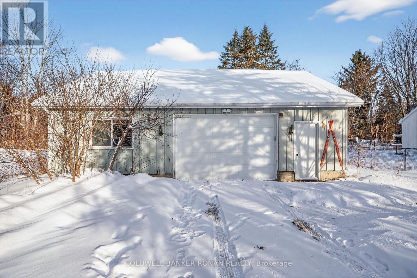 667287 20 Side Road, Mulmur, Ontario  L9V 0V6 - Photo 4 - X12724282