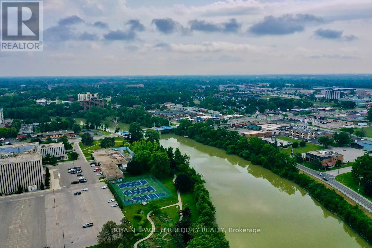 35-41 Orchard Place, Chatham-Kent, Ontario  N7M 1A6 - Photo 23 - X12724288