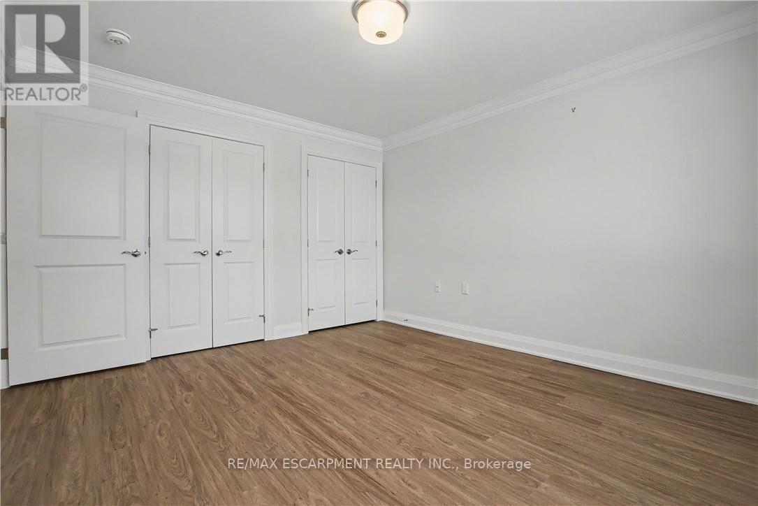 17 Monsignor Henkey Terrace, Hamilton, Ontario  L9B 2M2 - Photo 19 - X12724304