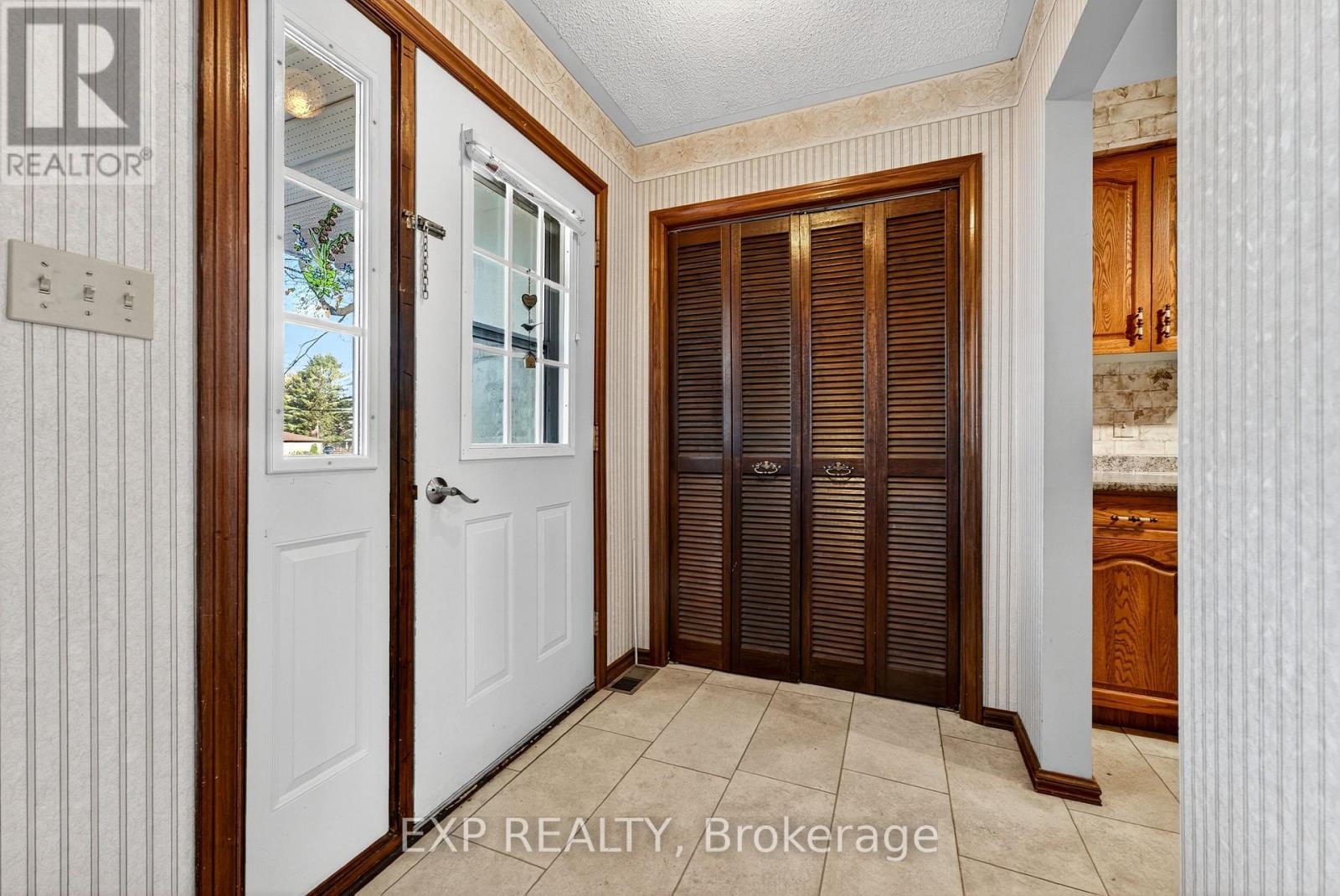 47 Fox Lane, Belleville, Ontario  K0K 2B0 - Photo 6 - X12494734