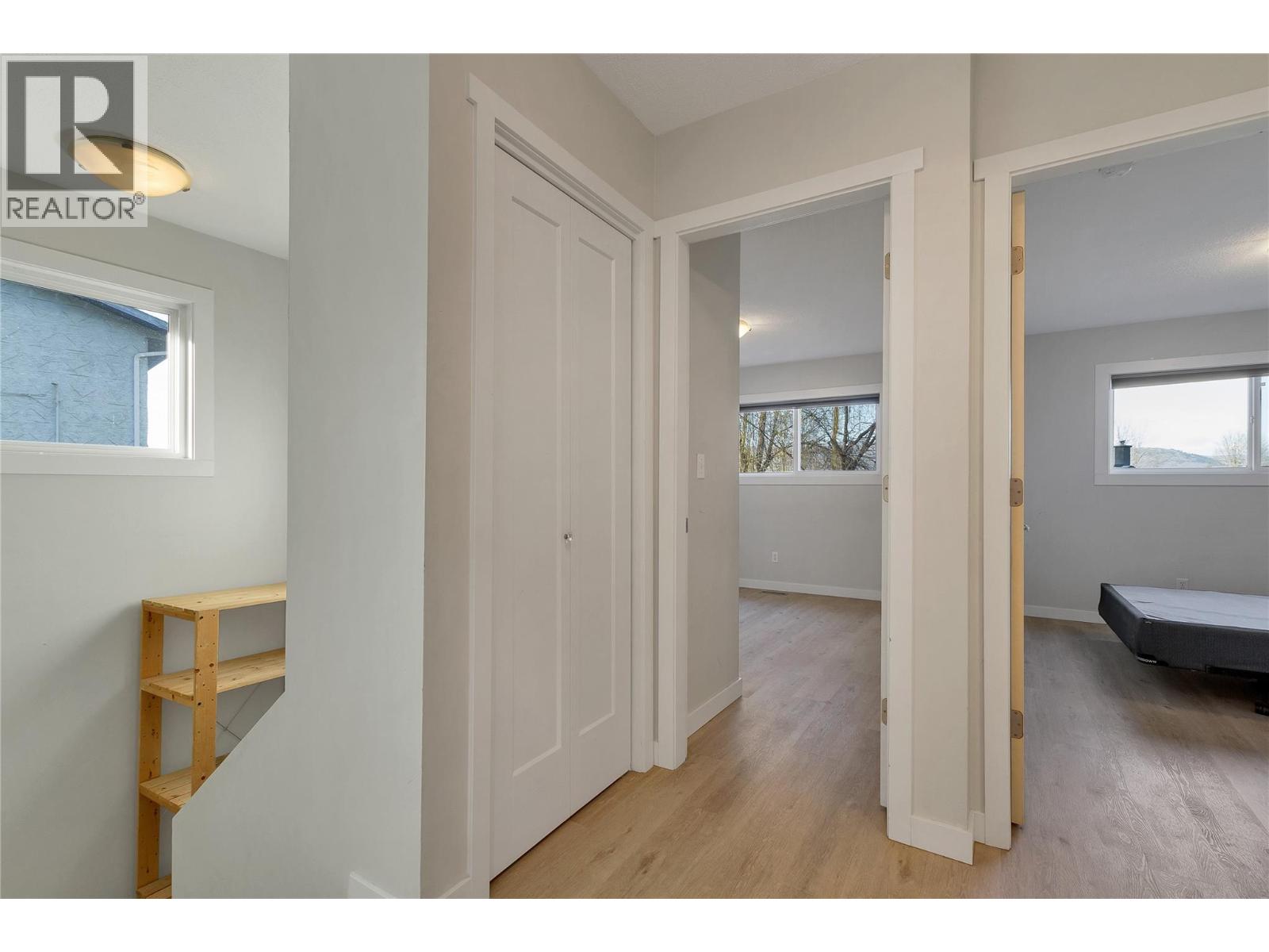 4018 Pleasant Valley Road, Vernon, British Columbia  V1T 4M2 - Photo 14 - 10373713