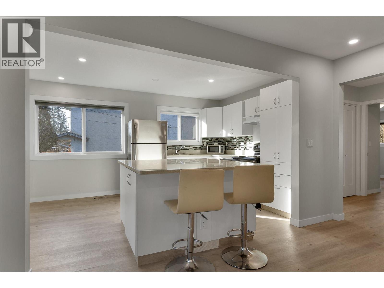 4018 Pleasant Valley Road, Vernon, British Columbia  V1T 4M2 - Photo 15 - 10373713