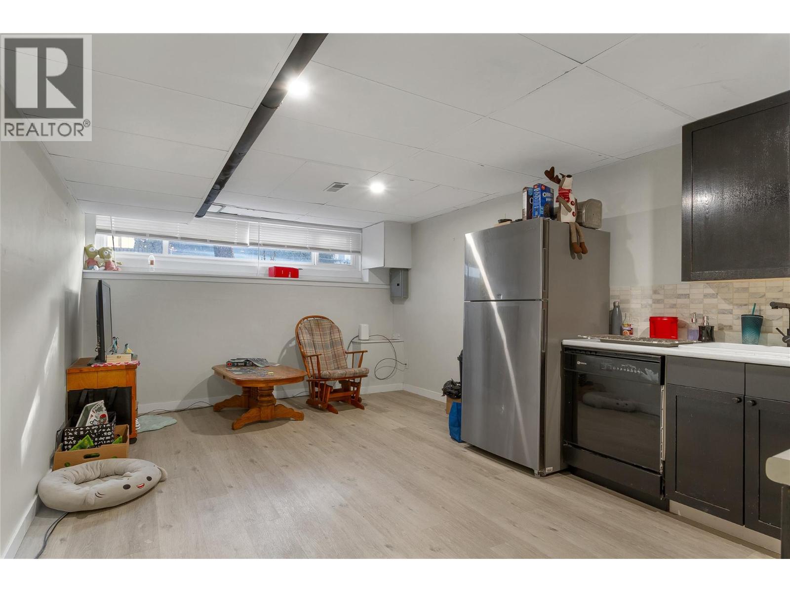 4018 Pleasant Valley Road, Vernon, British Columbia  V1T 4M2 - Photo 19 - 10373713