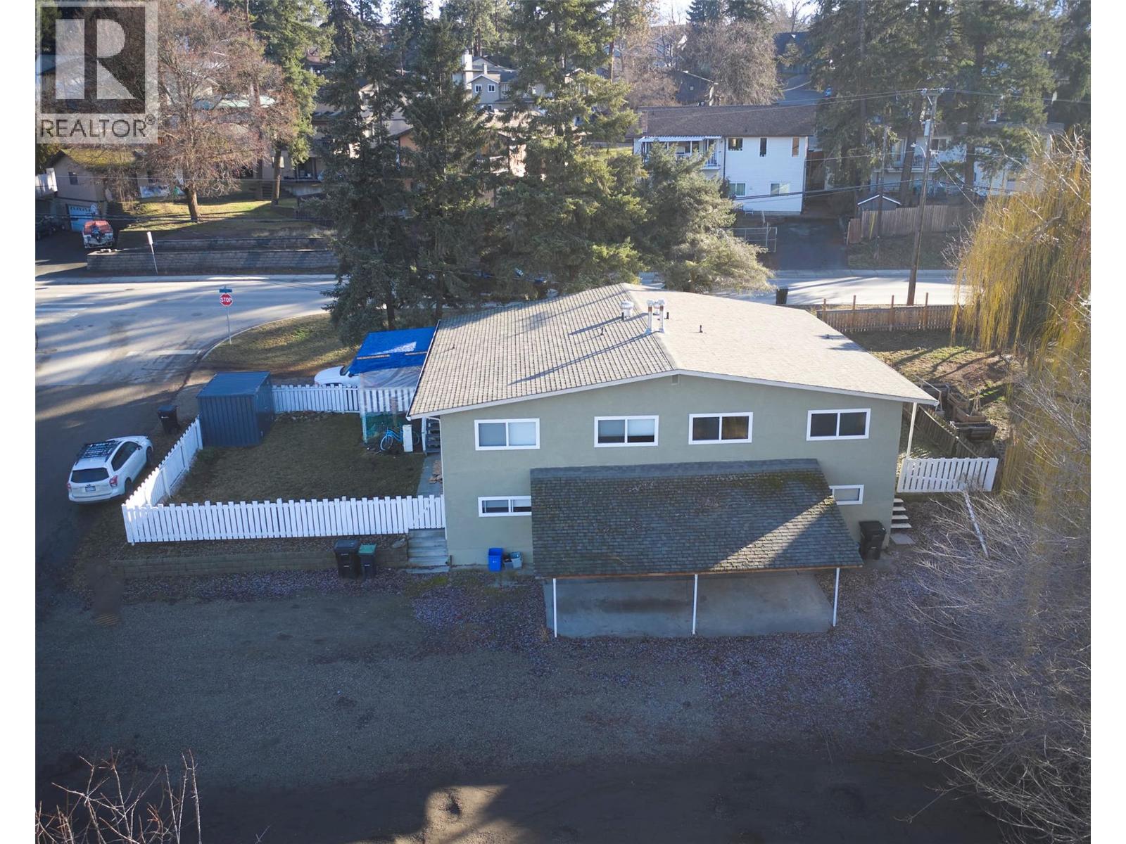 4018 Pleasant Valley Road, Vernon, British Columbia  V1T 4M2 - Photo 2 - 10373713