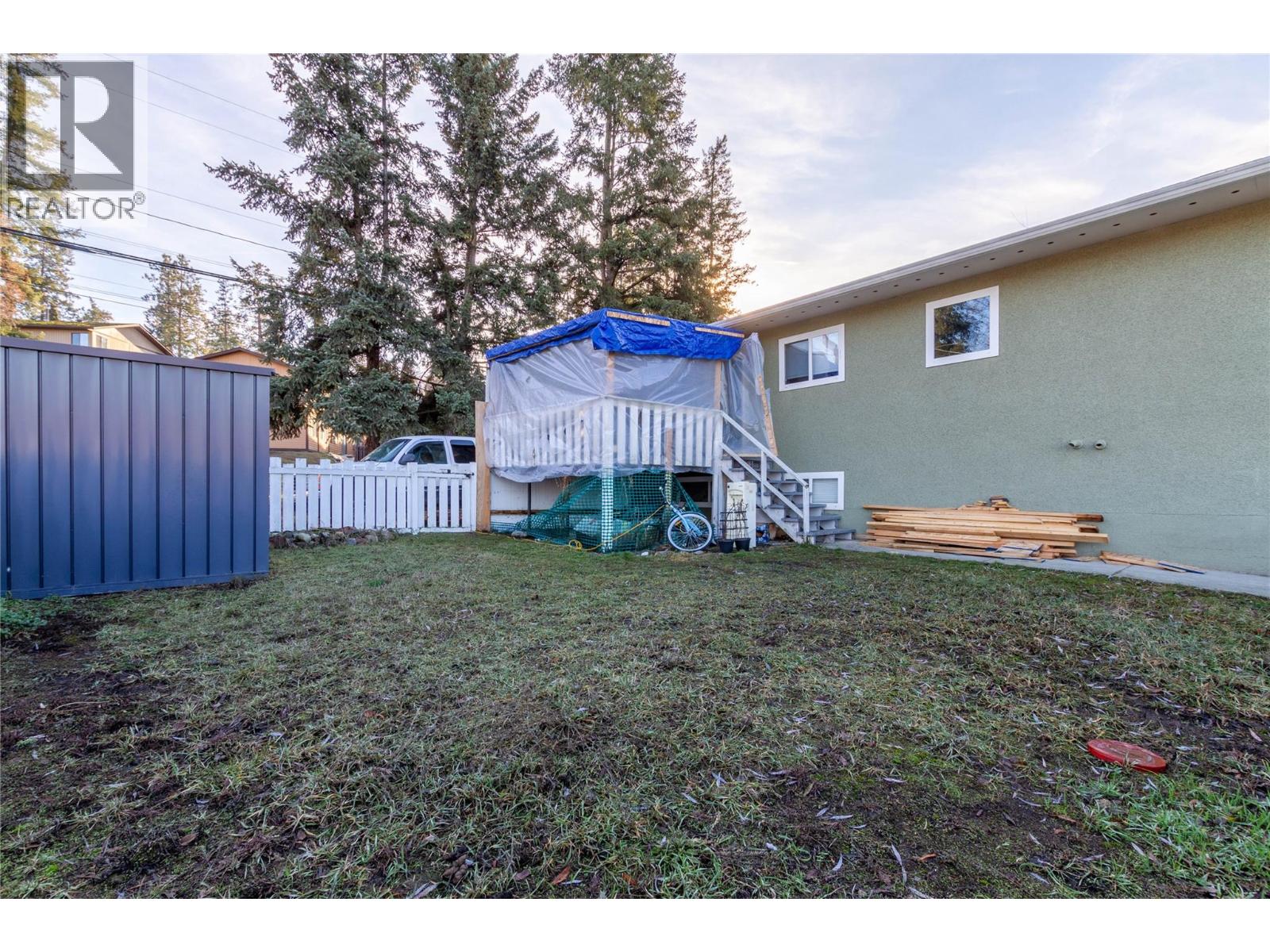 4018 Pleasant Valley Road, Vernon, British Columbia  V1T 4M2 - Photo 23 - 10373713