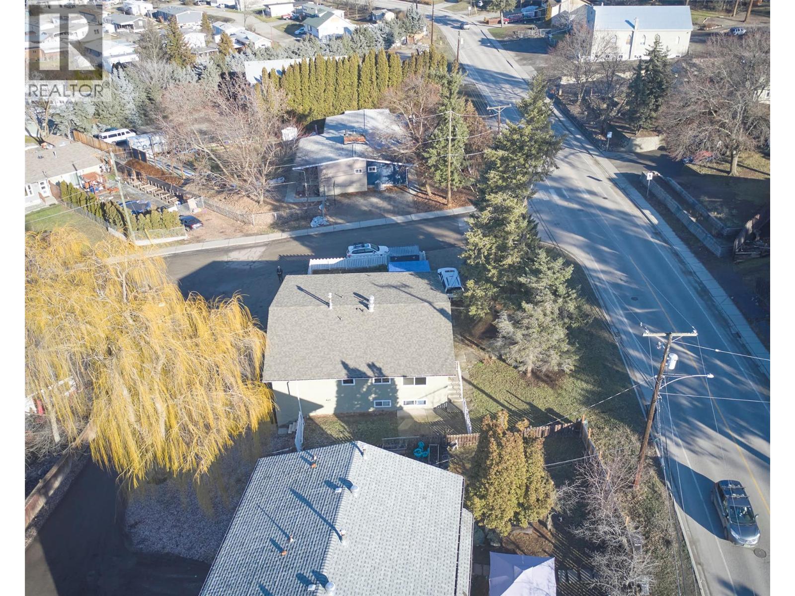 4018 Pleasant Valley Road, Vernon, British Columbia  V1T 4M2 - Photo 43 - 10373713