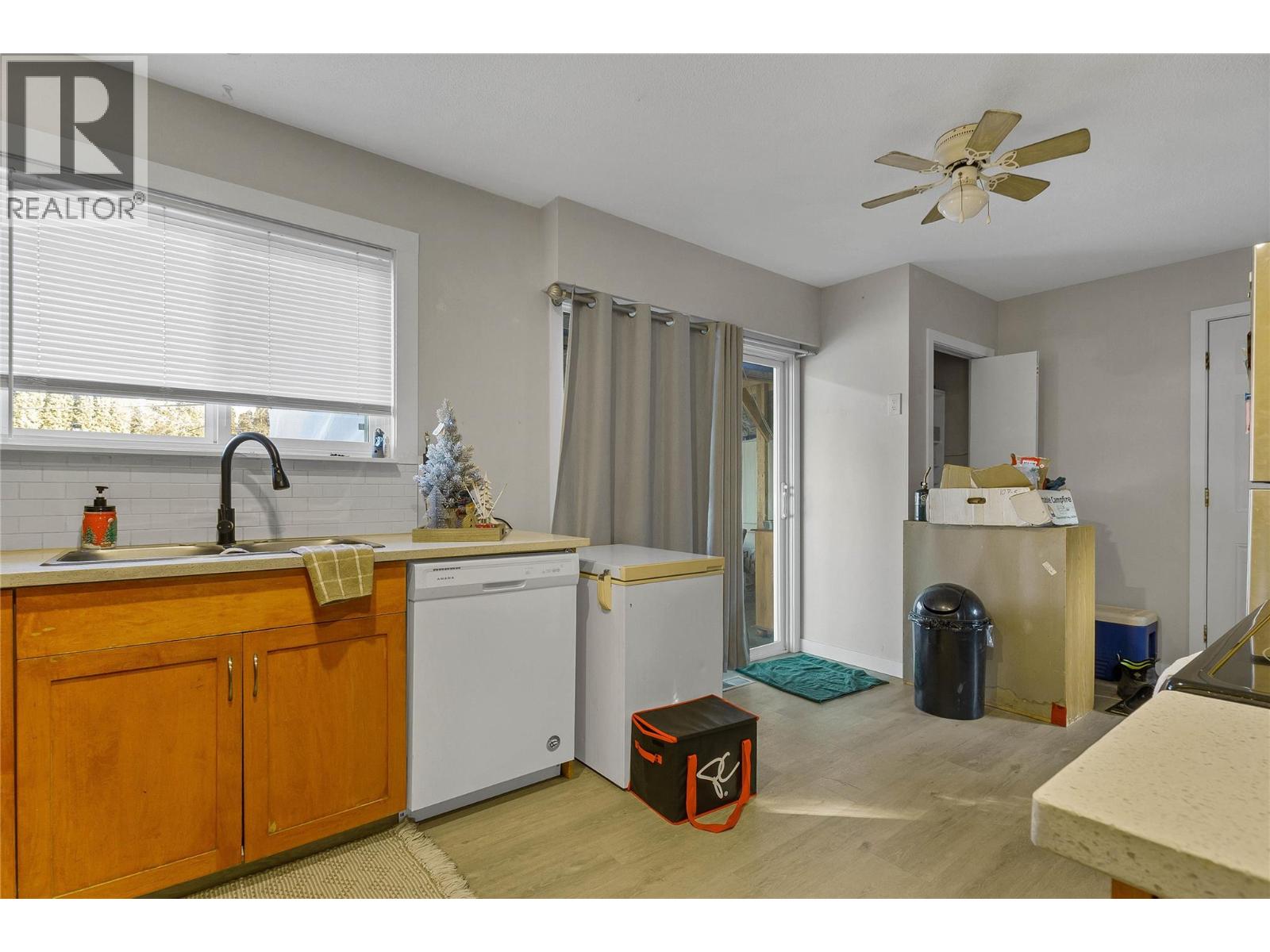 4018 Pleasant Valley Road, Vernon, British Columbia  V1T 4M2 - Photo 52 - 10373713