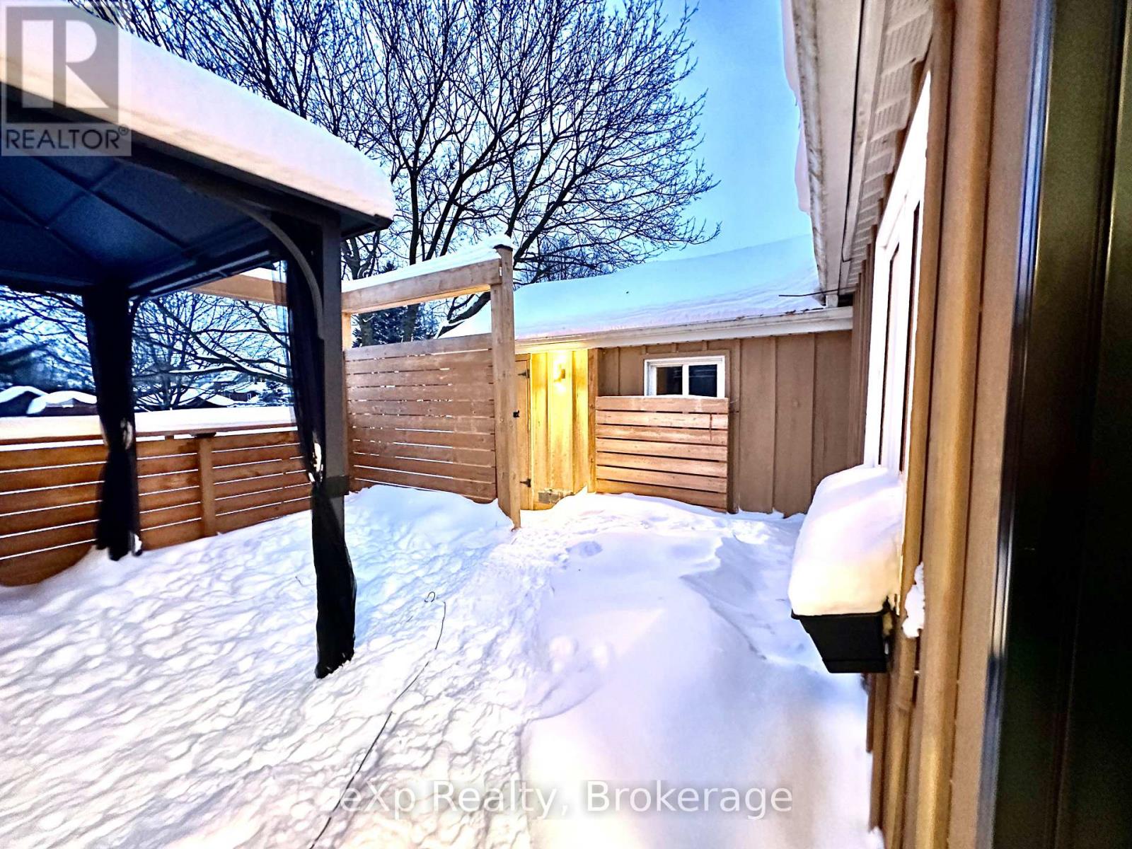 588 12th Avenue, Hanover, Ontario  N4N 2V6 - Photo 22 - X12724420