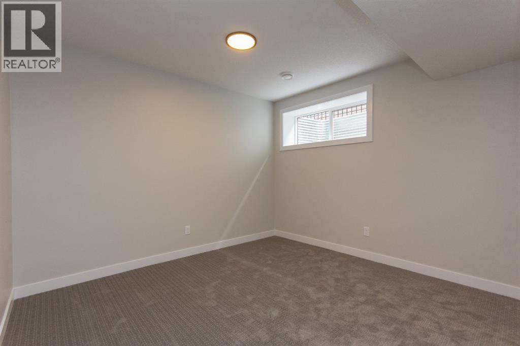 37 Terra Close, Red Deer, Alberta  T4P 0T7 - Photo 25 - A2280222