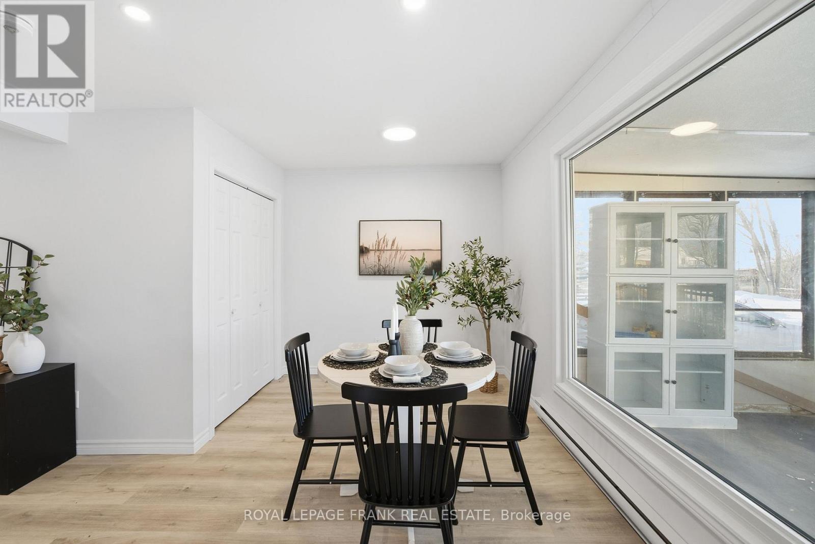 10 Elk Street, Kawartha Lakes, Ontario  K0M 1L0 - Photo 14 - X12724554