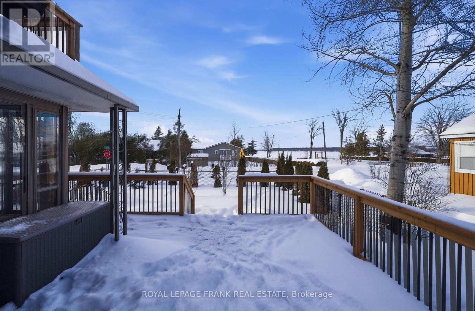 10 Elk Street, Kawartha Lakes, Ontario  K0M 1L0 - Photo 37 - X12724554