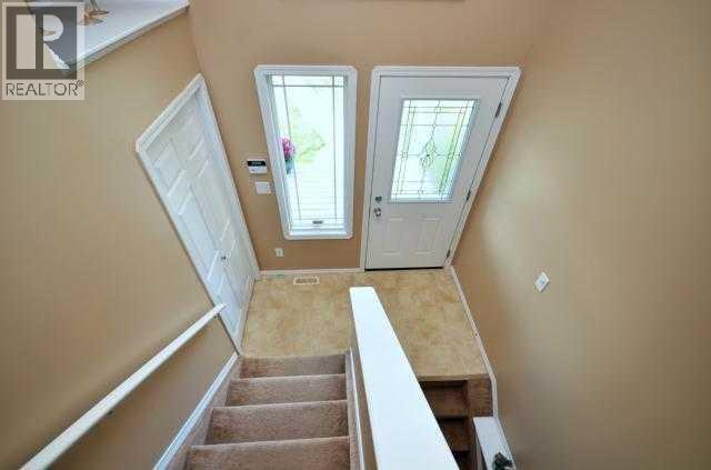 30 Pinnacle Grove, Grande Prairie, Alberta  T8W 2Z2 - Photo 3 - A2281298