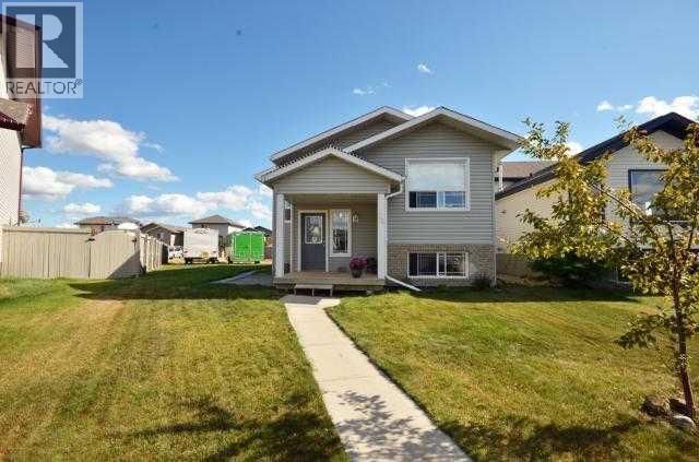 30 Pinnacle Grove, Grande Prairie, Alberta  T8W 2Z2 - Photo 17 - A2281298