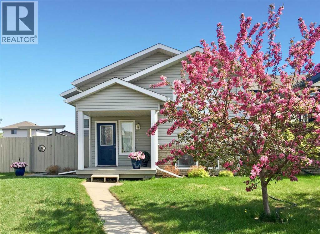 30 Pinnacle Grove, Grande Prairie, Alberta