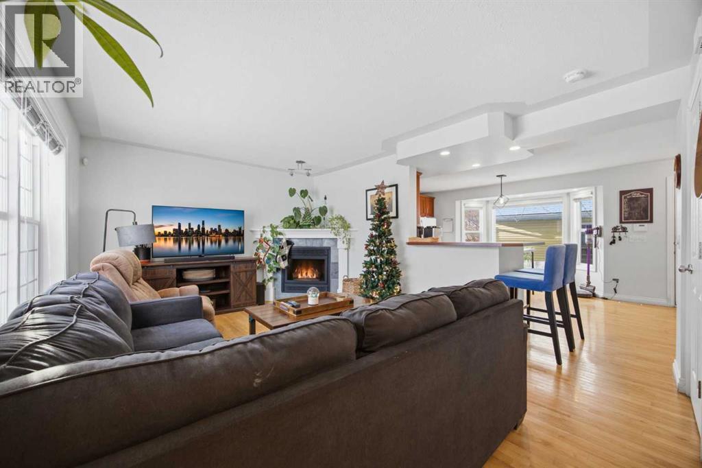 172 Somme Manor Sw, Calgary, Alberta  T2T 6L5 - Photo 7 - A2276427