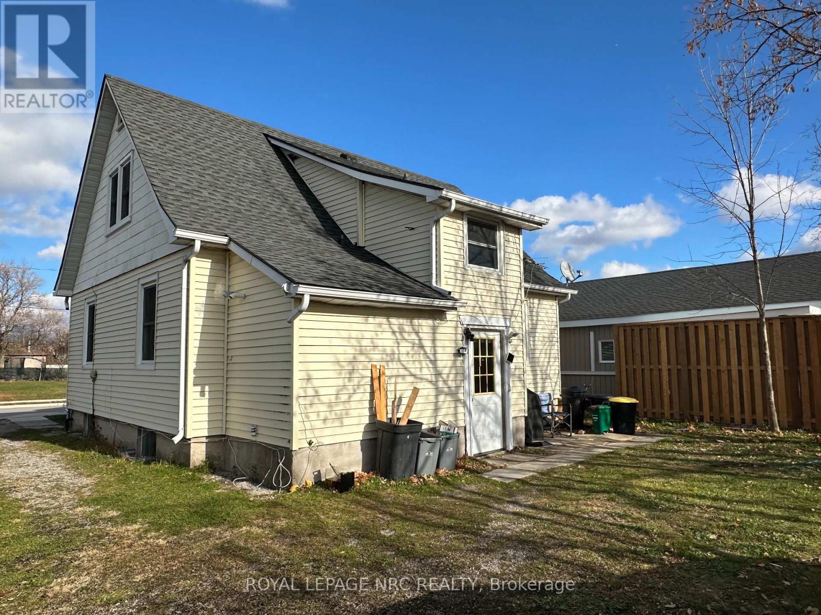 86 Idylewylde Street, Fort Erie, Ontario  L2A 2L9 - Photo 9 - X12583996