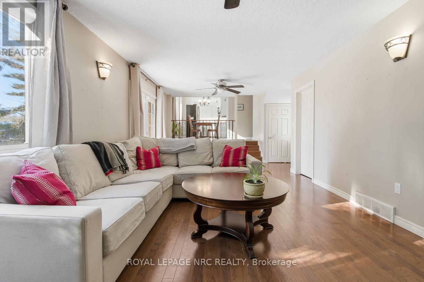 22 Bigelow Crescent, Pelham, Ontario  L3E 0J4 - Photo 19 - X12724458