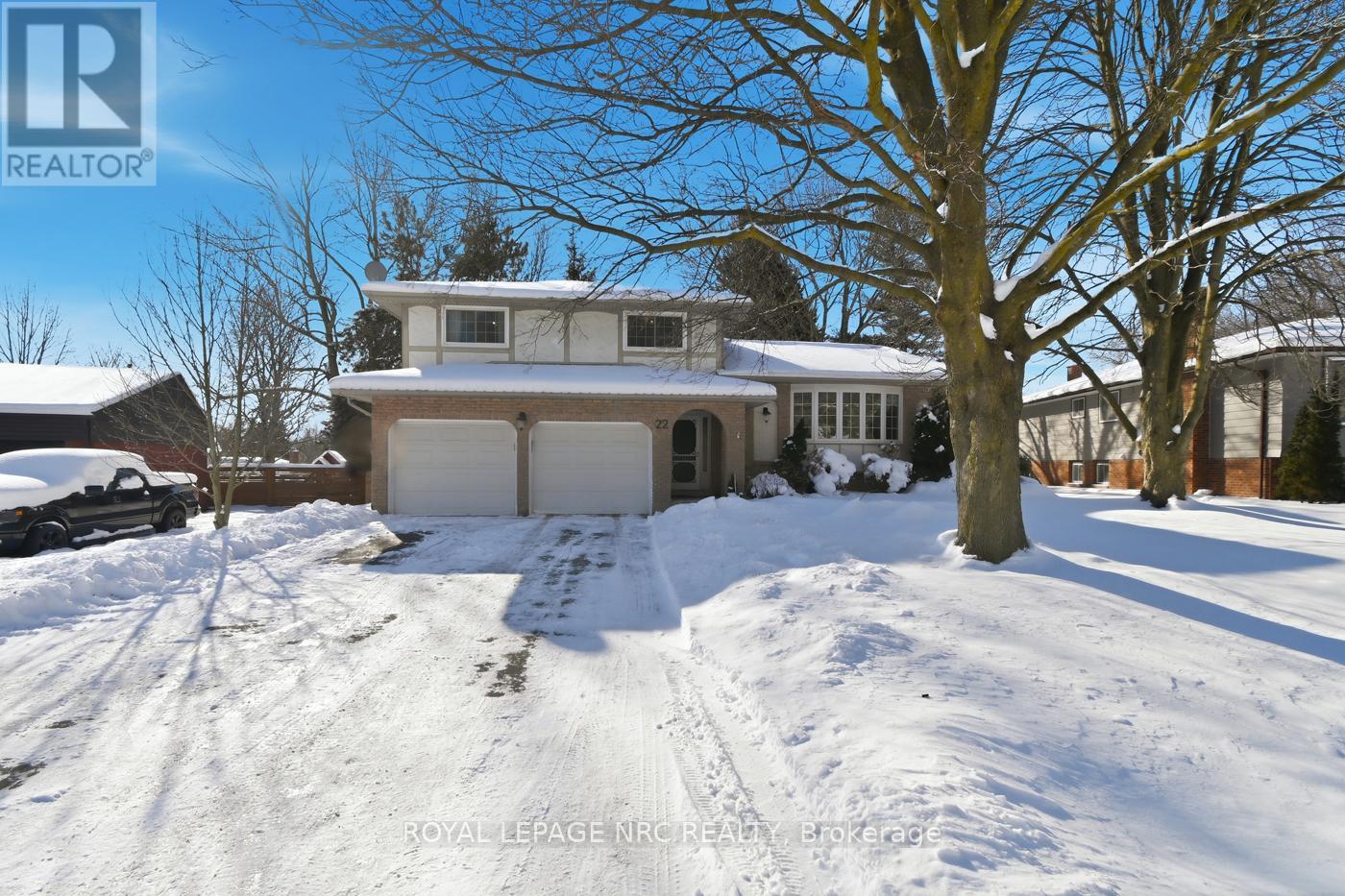 22 Bigelow Crescent, Pelham, Ontario  L3E 0J4 - Photo 2 - X12724458