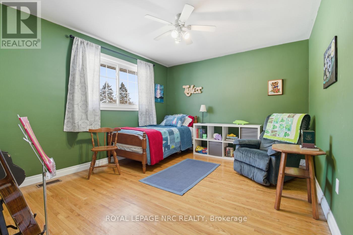 22 Bigelow Crescent, Pelham, Ontario  L3E 0J4 - Photo 26 - X12724458