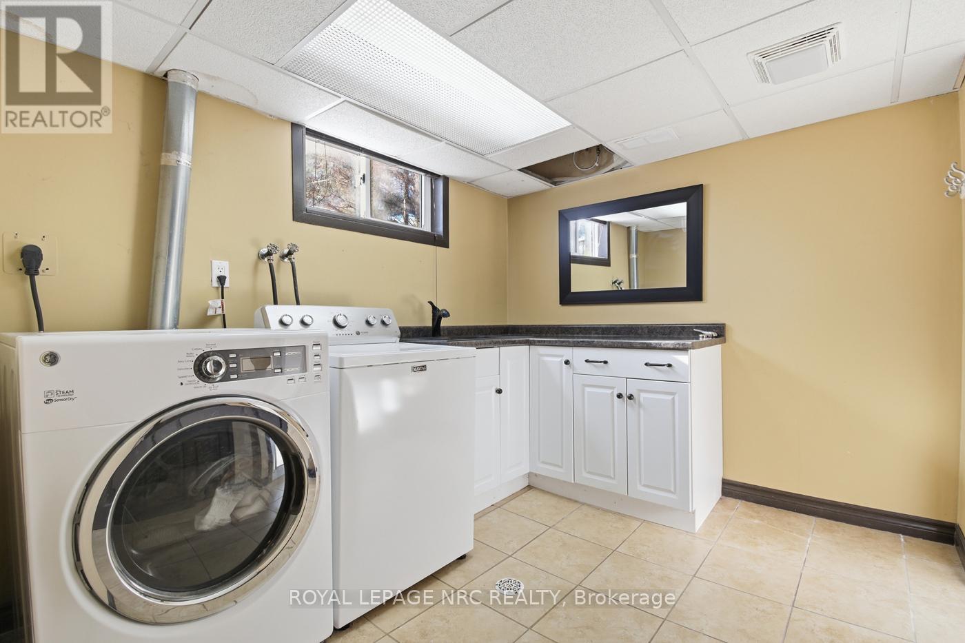 22 Bigelow Crescent, Pelham, Ontario  L3E 0J4 - Photo 31 - X12724458