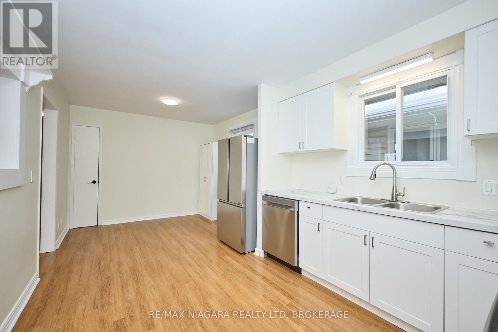 23 Alexandra Boulevard, St. Catharines, Ontario  L2P 1J6 - Photo 11 - X12724500