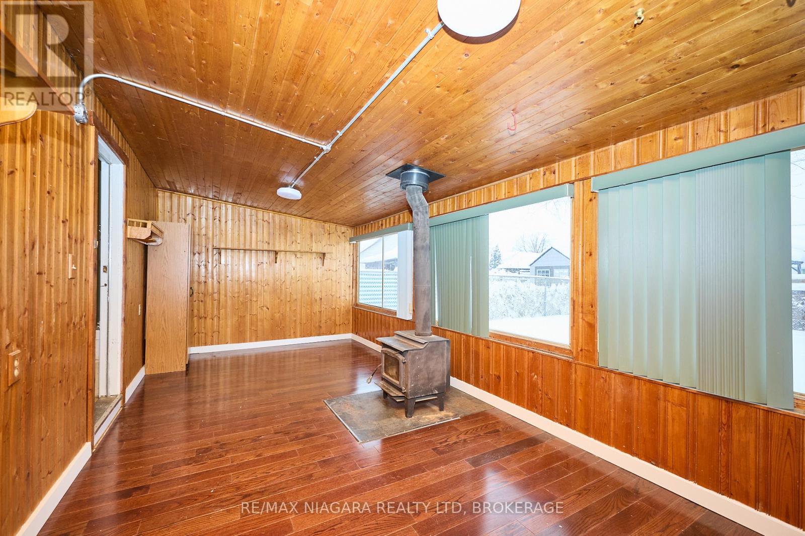 23 Alexandra Boulevard, St. Catharines, Ontario  L2P 1J6 - Photo 22 - X12724500