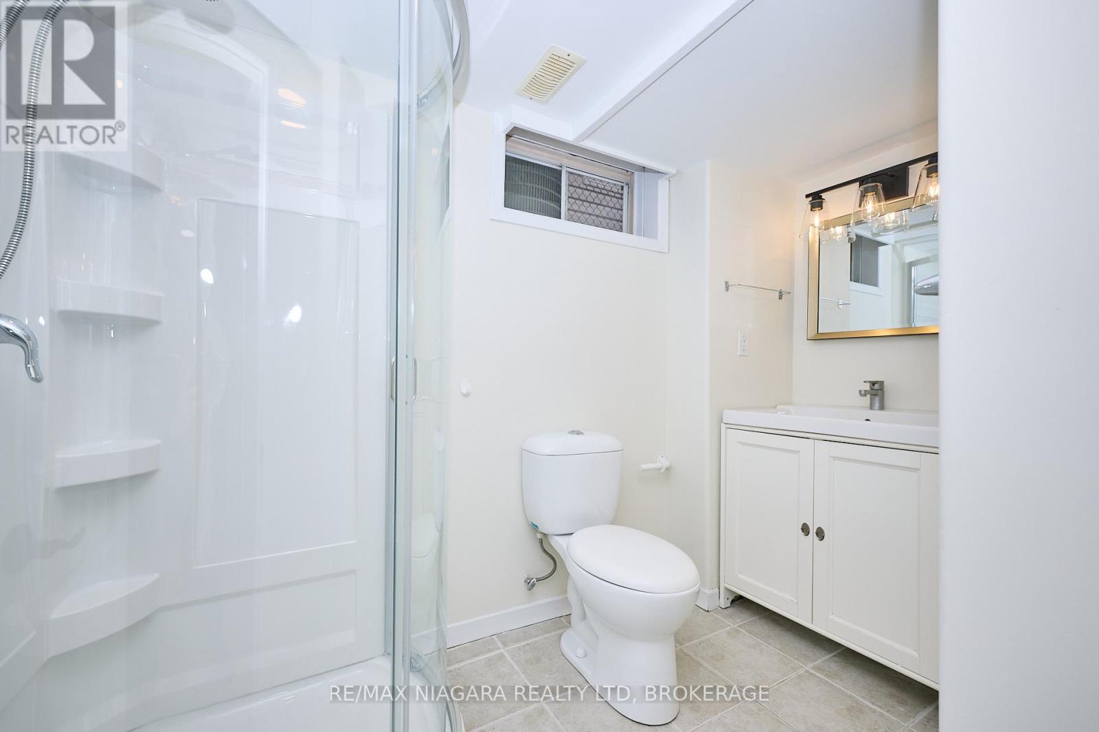 23 Alexandra Boulevard, St. Catharines, Ontario  L2P 1J6 - Photo 28 - X12724500