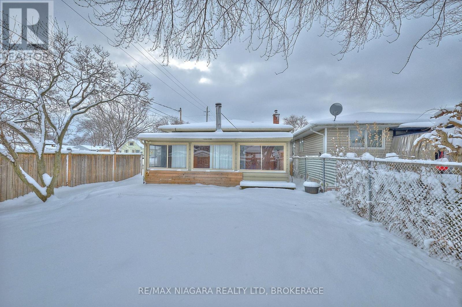 23 Alexandra Boulevard, St. Catharines, Ontario  L2P 1J6 - Photo 35 - X12724500