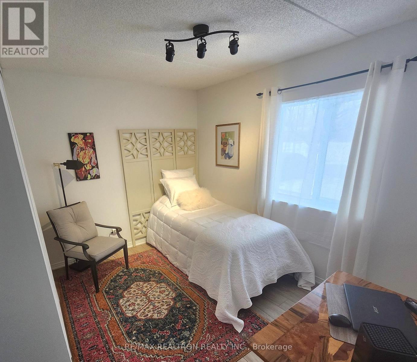 101 - 107 Bond Street, Orillia, Ontario  L3V 1J7 - Photo 11 - S12673056