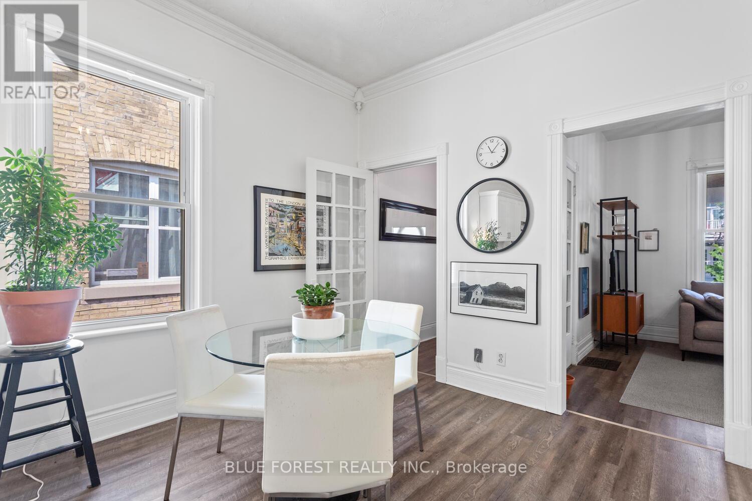 Photo 13 of 45 for 623 Dufferin Avenue