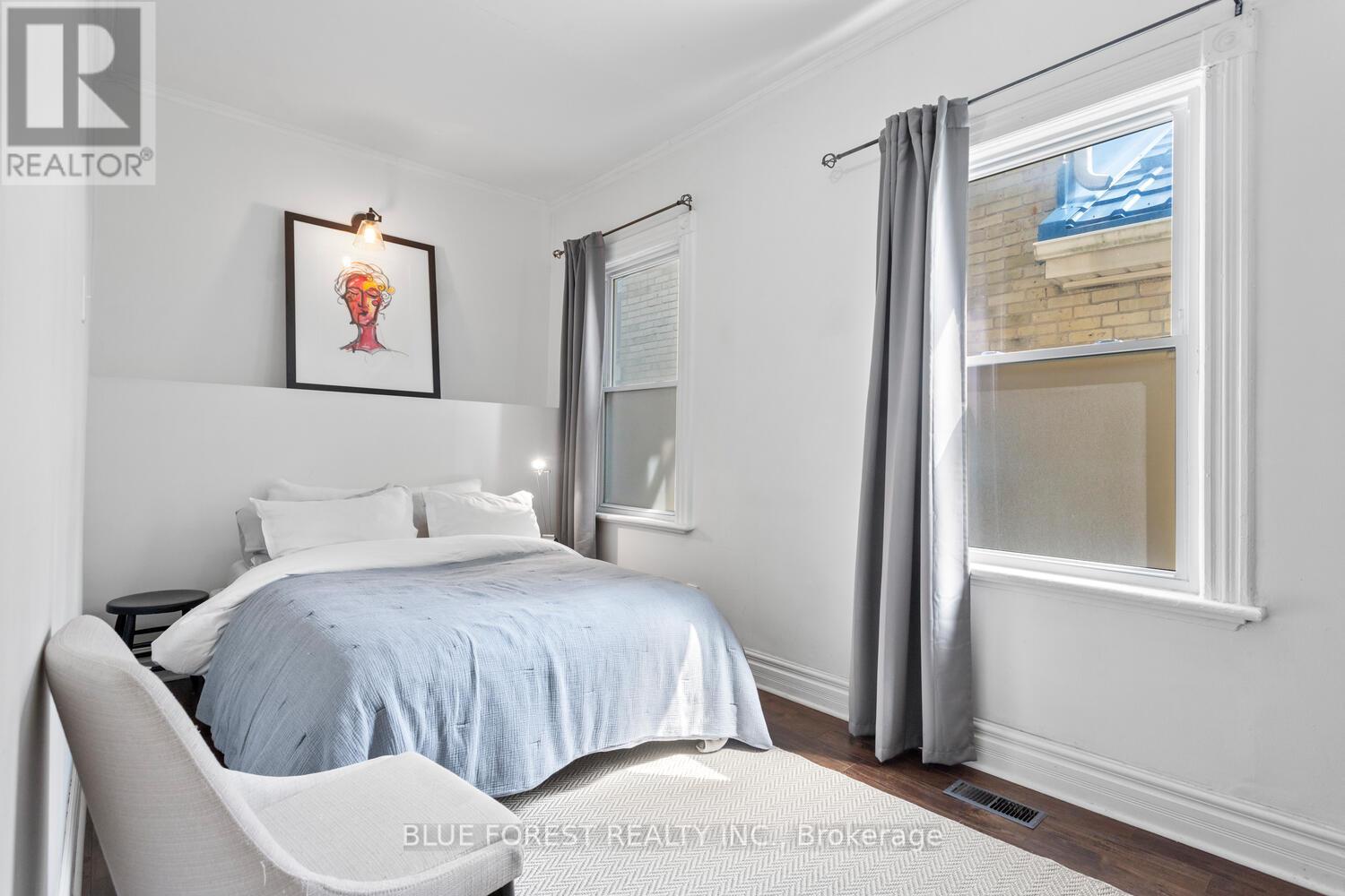 Photo 22 of 45 for 623 Dufferin Avenue