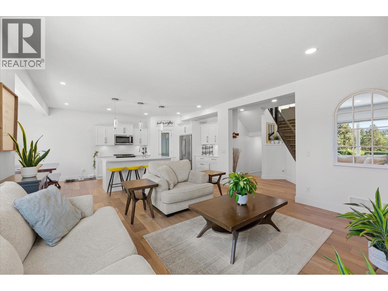 3074 Riesling Way, West Kelowna, British Columbia  V4T 0A5 - Photo 12 - 10373700