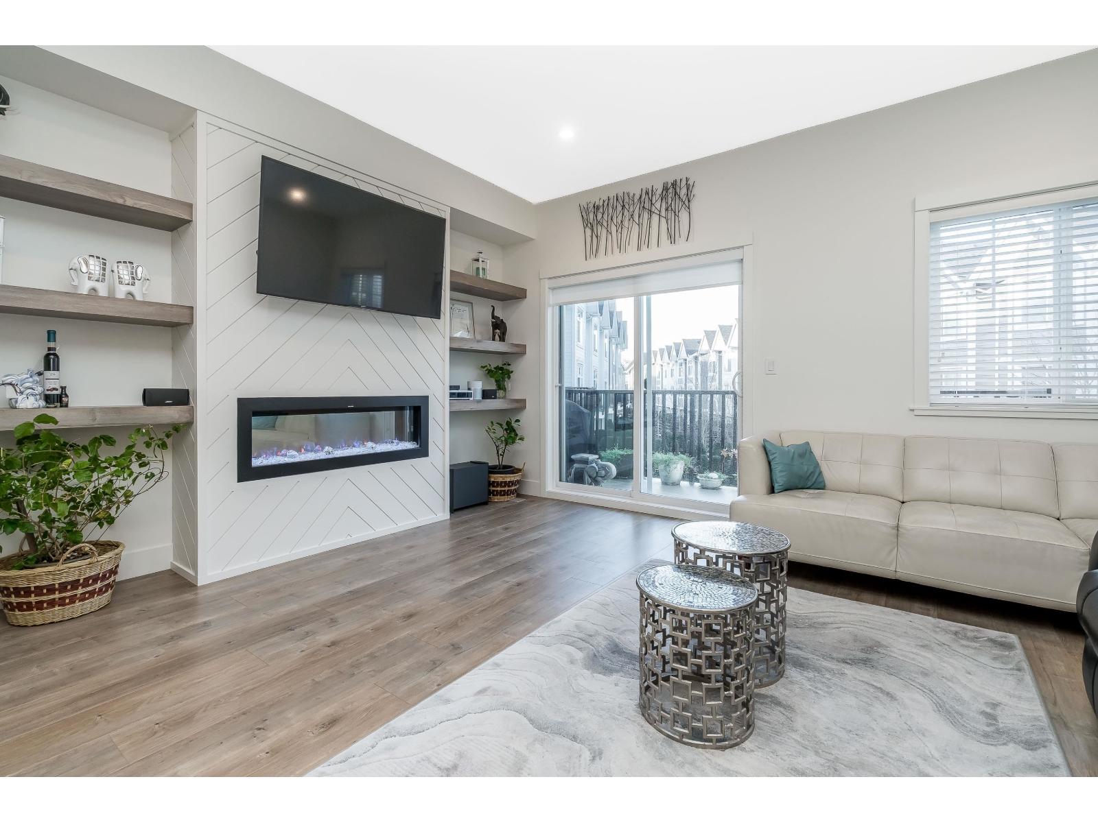 65 14541 Winter Crescent, Surrey, British Columbia  V4P 0G5 - Photo 2 - R3081479