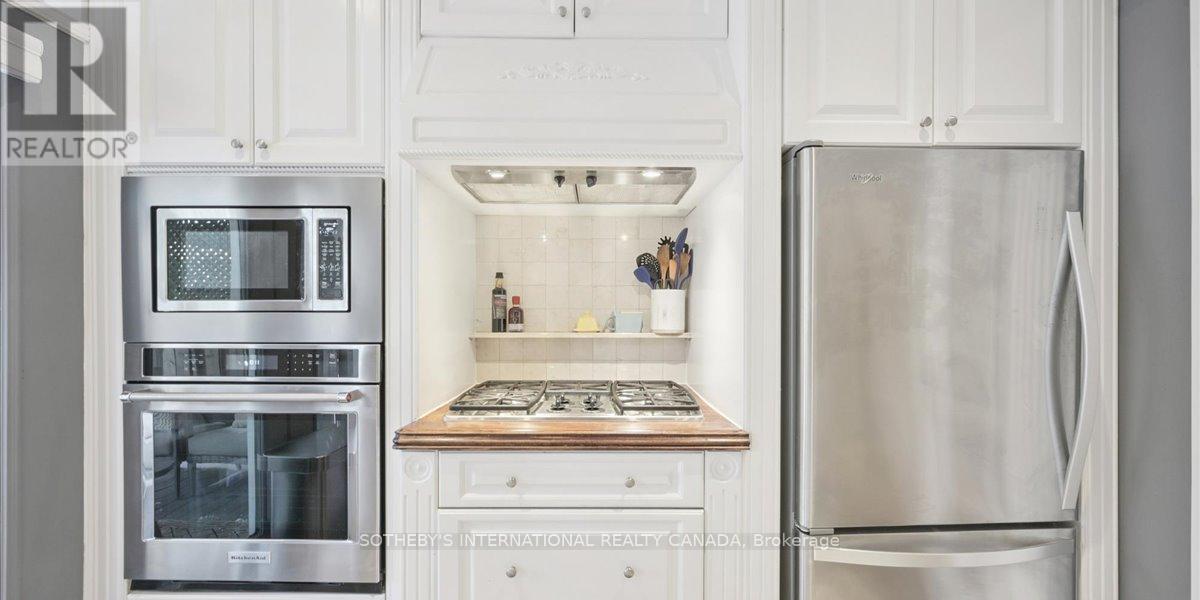 34 Nasmith Avenue, Toronto, Ontario  M5A 3J3 - Photo 13 - C12724362