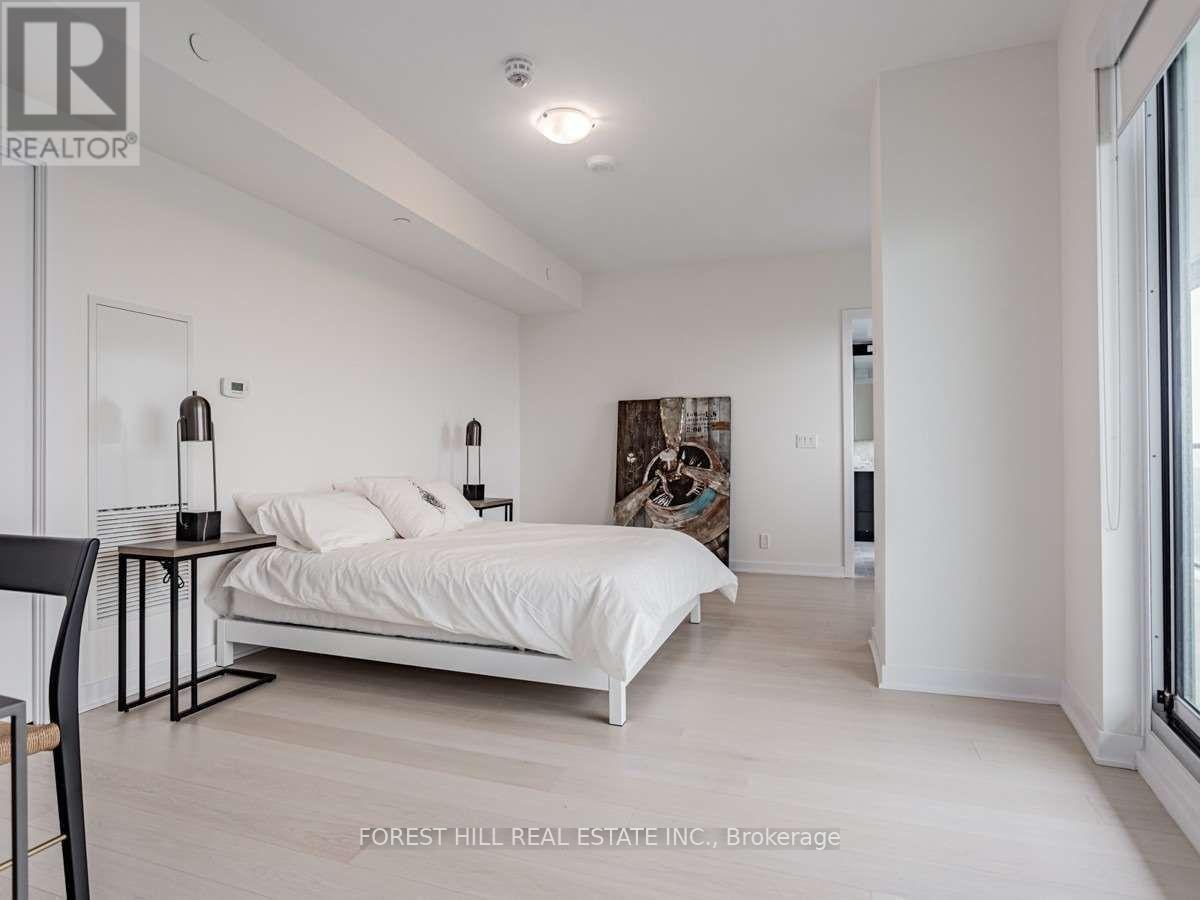 5704 - 2221 Yonge Street, Toronto, Ontario  M4S 2B4 - Photo 16 - C12724380