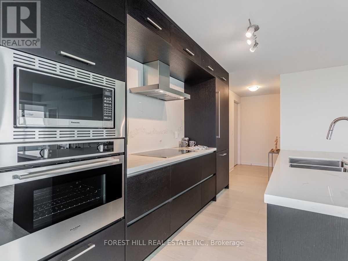 5704 - 2221 Yonge Street, Toronto, Ontario  M4S 2B4 - Photo 4 - C12724380