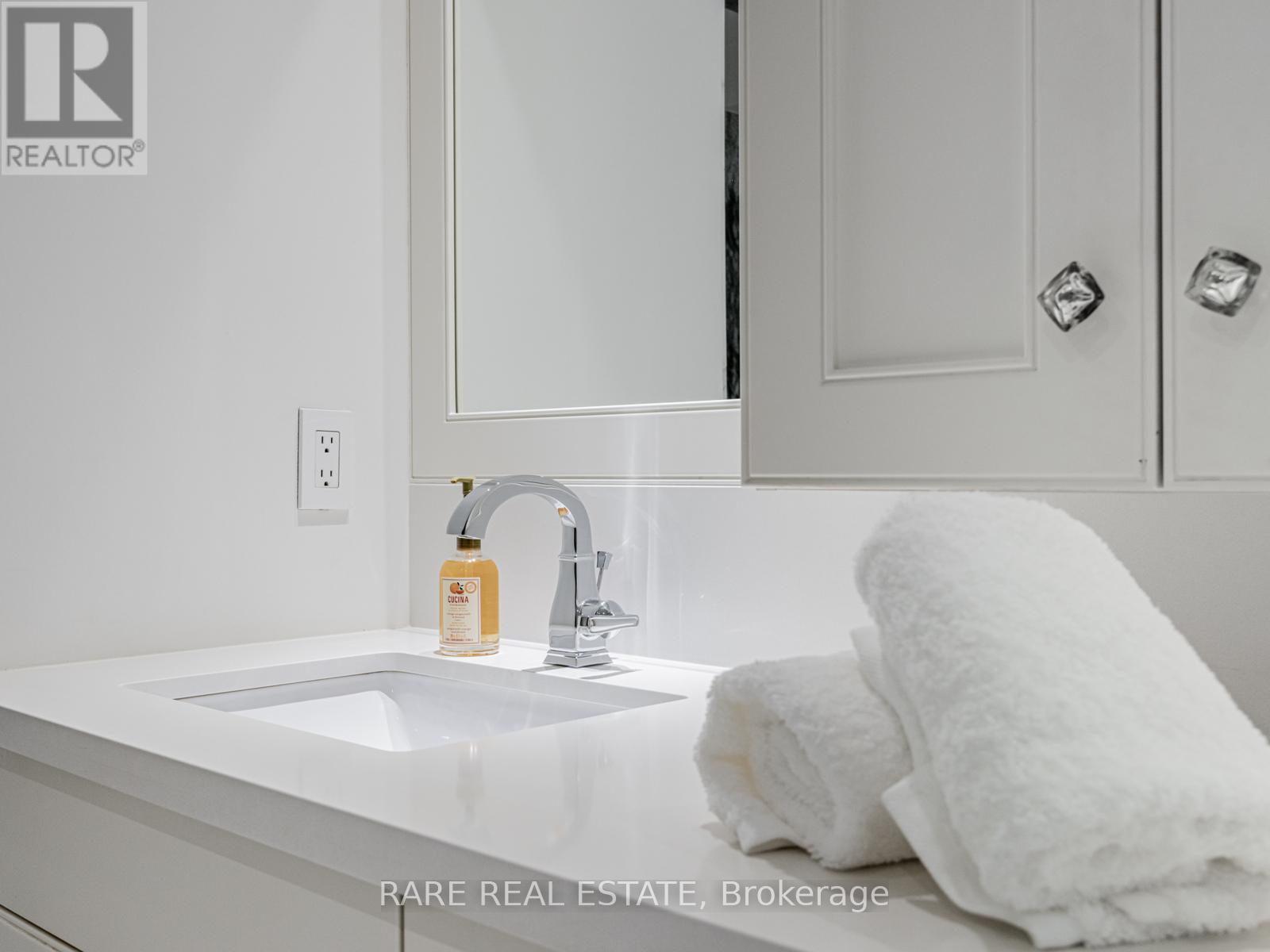 302 - 449 Walmer Road, Toronto, Ontario  M5P 2X9 - Photo 24 - C12724494