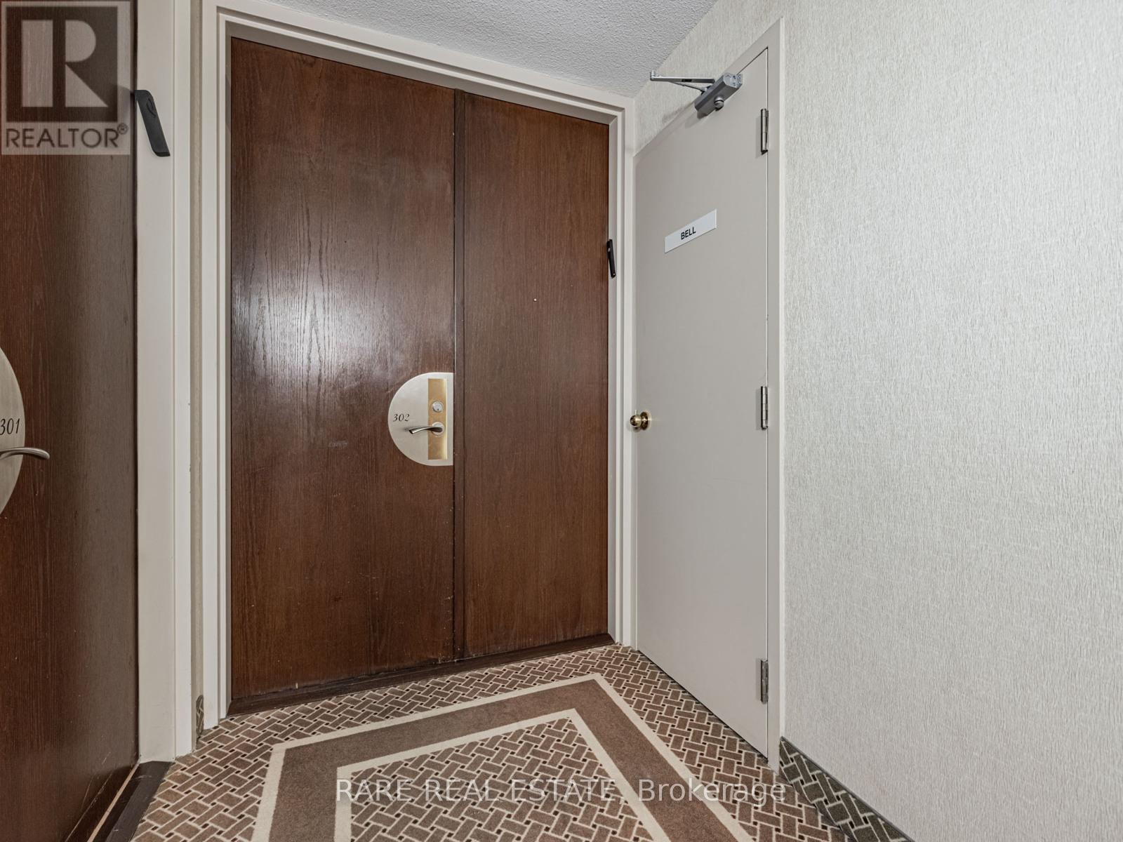 302 - 449 Walmer Road, Toronto, Ontario  M5P 2X9 - Photo 3 - C12724494