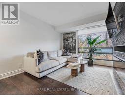 302 - 449 WALMER ROAD, Toronto, Ontario