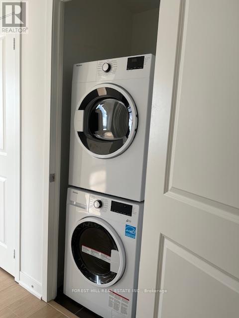 205 - 320 Tweedsmuir Avenue, Toronto, Ontario  M5P 2Y3 - Photo 8 - C12724512