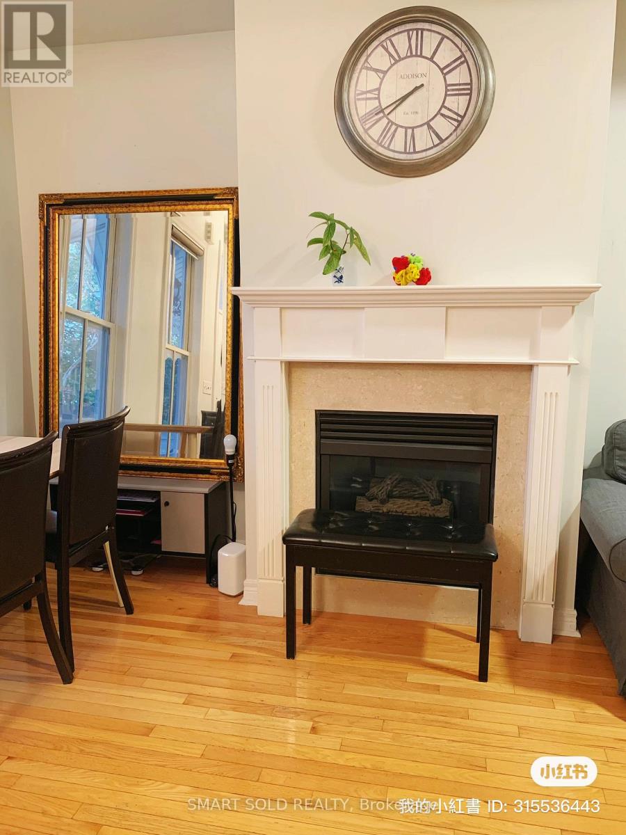 605 Adelaide Street, Toronto, Ontario  M6J 1A8 - Photo 12 - C12724514