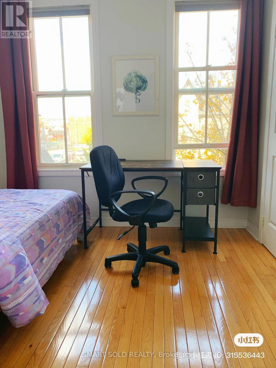 605 Adelaide Street, Toronto, Ontario  M6J 1A8 - Photo 14 - C12724514