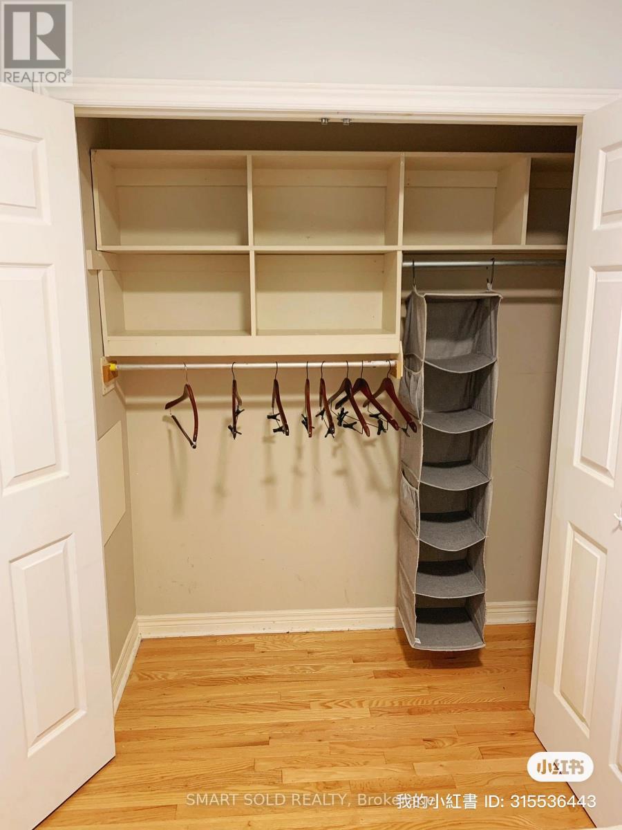 605 Adelaide Street, Toronto, Ontario  M6J 1A8 - Photo 17 - C12724514